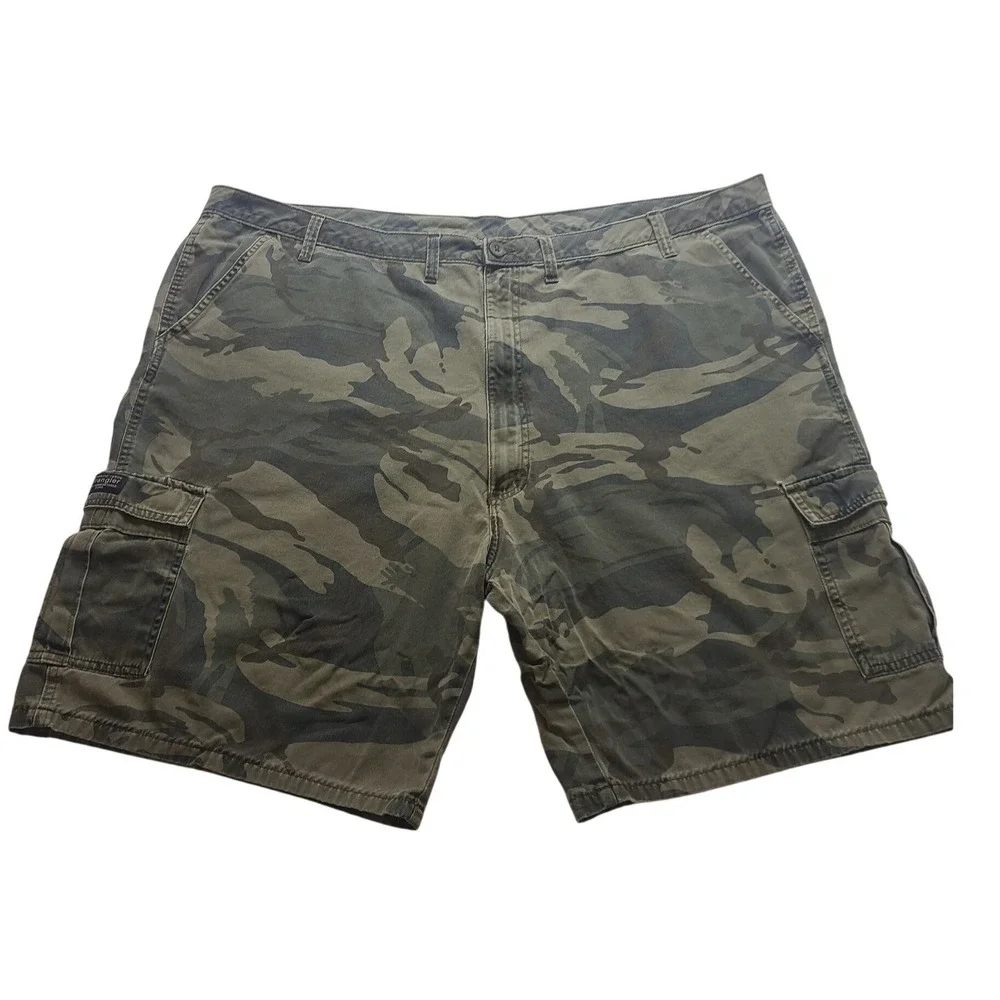 Wrangler Men's Camouflage Cargo Shorts Green Tiger Stripe 6-pocket Size 50